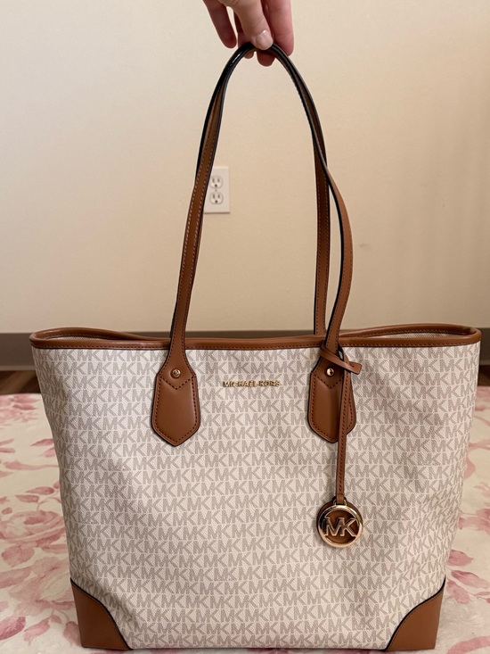 Michael Kors Handbags - Michael Kors Cream & Brown Logo Tote with Gold Accent